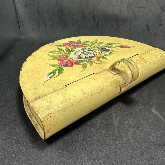 Vintage 1970s Toleware Crumb Tray Silent Butler Not Cleaned Afraid to Mess up‎ - Picture 9 of 14